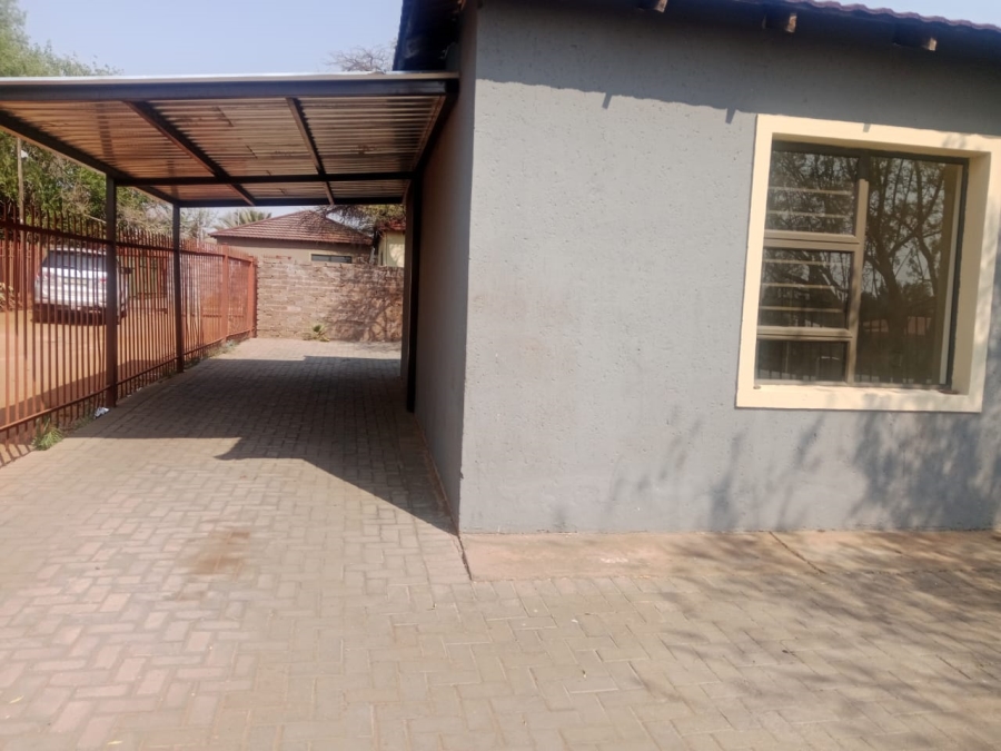 To Let 3 Bedroom Property for Rent in Kuruman Northern Cape